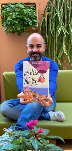 Xavier López Ortín a la presentació del seu llibre 'Mestres d'un Mestre'.