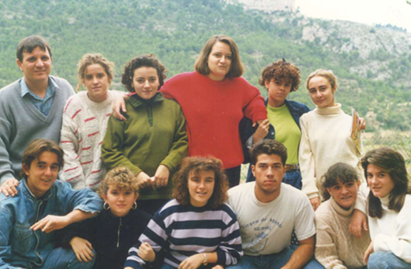 Joan Gandia amb el seu alumnat. 1989. Joan Gandia amb el seu alumnat. 1989.