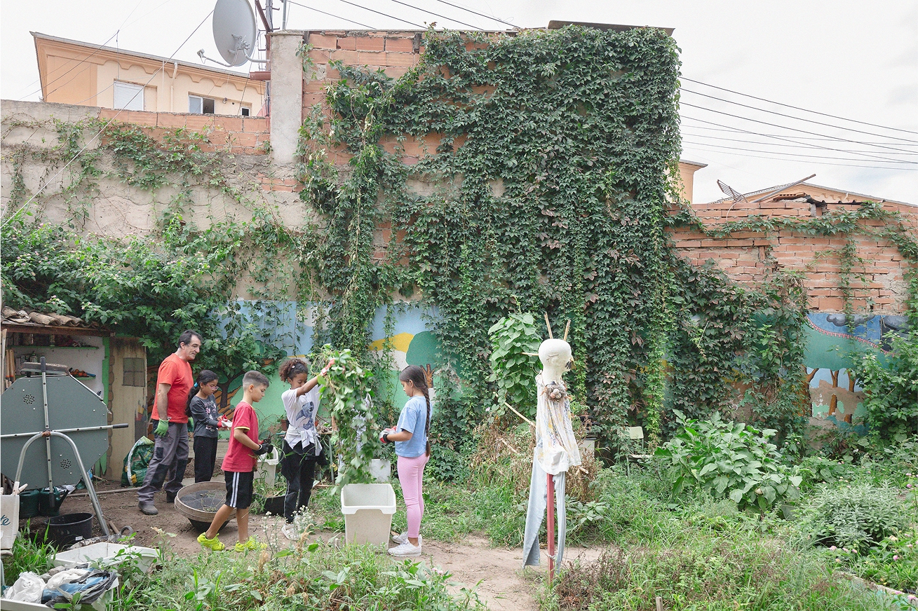 Pati al CEIP Ballester Fandos.